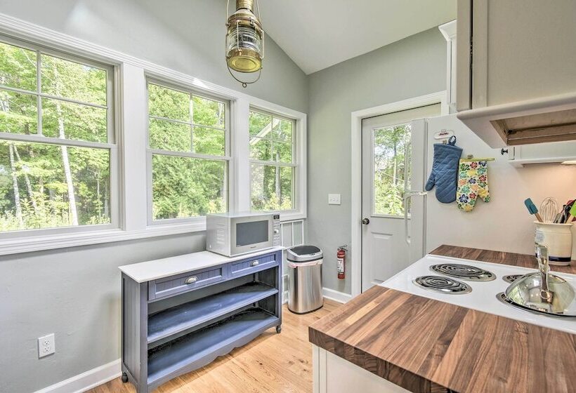 Ephraim Home W/ Yard   Walk To Lake Michigan!