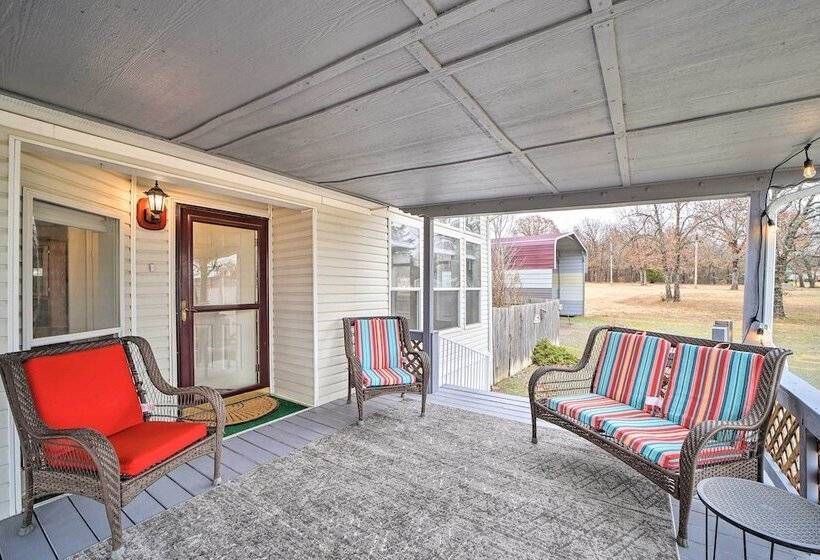 Eufaula Escape W/ Deck Steps To Lake!