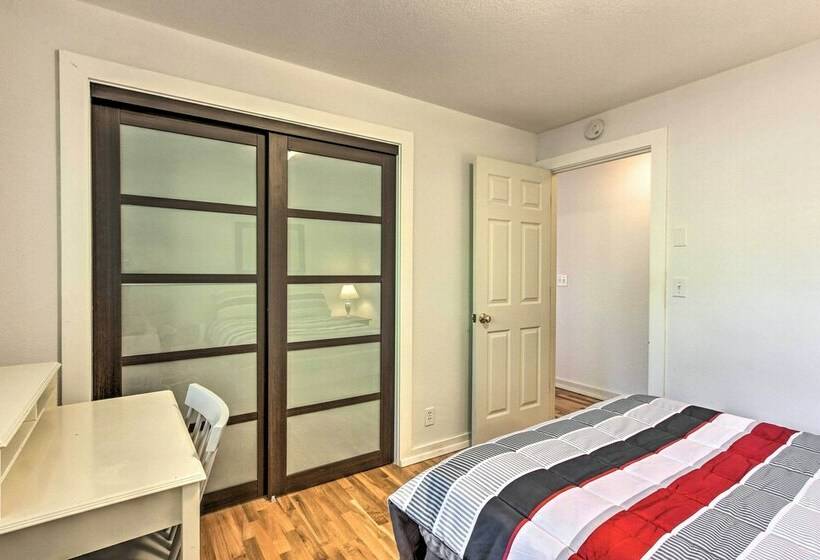 Eugene Retreat: Large Yard + Central Location