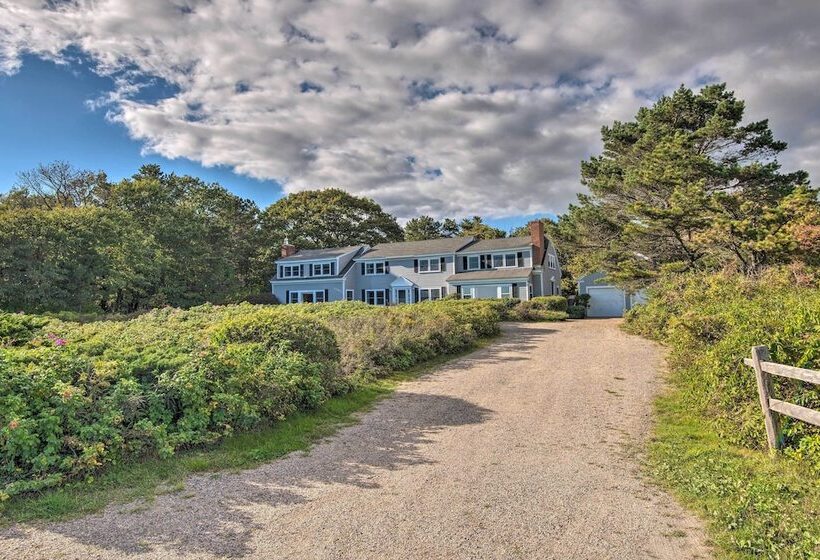 Expansive Beachfront Retreat W/ Outdoor Shower