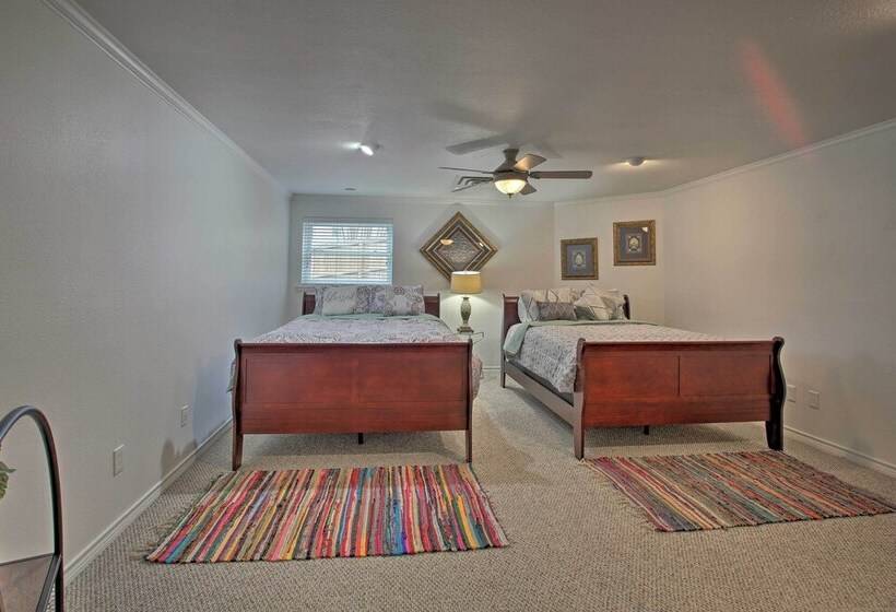 Expansive Hot Springs Retreat W/ Pool Near Casino!