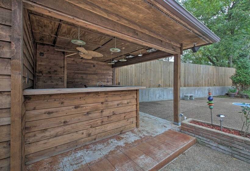 Expansive Hot Springs Retreat W/ Pool Near Casino!