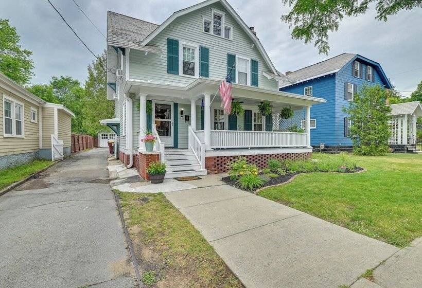 Family Friendly Glens Falls Home W/ Sun Porch