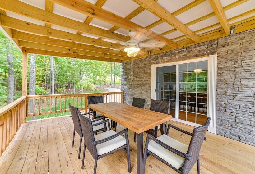 Lake Escape In Cadiz W/ Dock: Families Welcome!