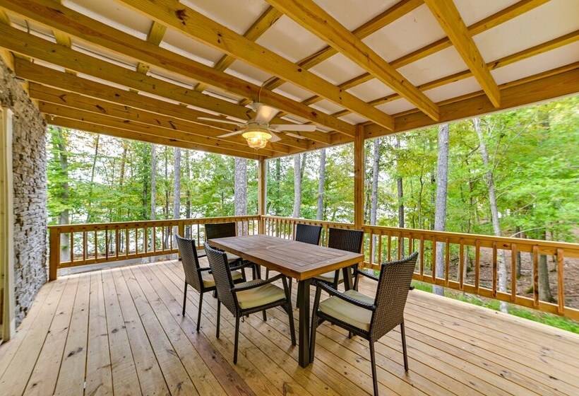 Lake Escape In Cadiz W/ Dock: Families Welcome!