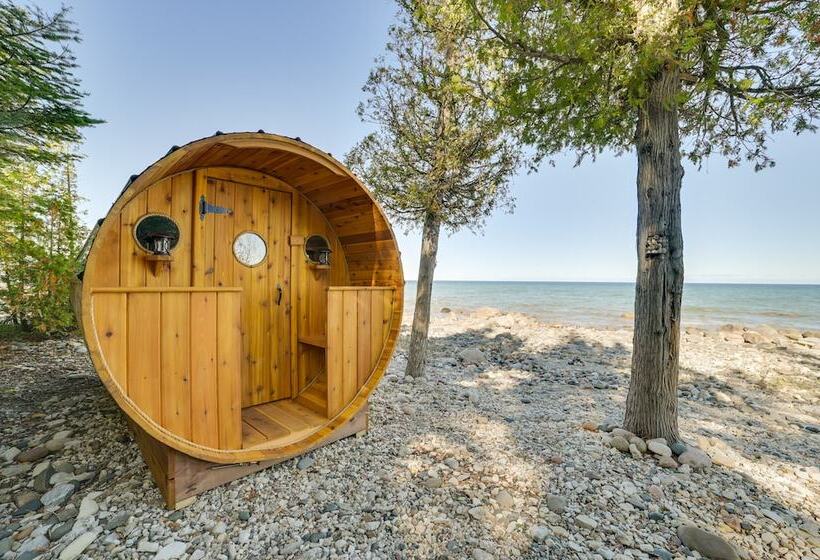 Ocqueoc Family Cabin W/ Sauna On Lake Huron!