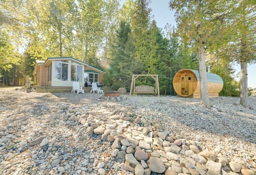 Ocqueoc Family Cabin W/ Sauna On Lake Huron!