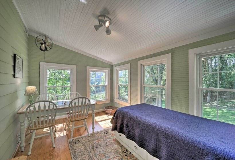 Family Friendly Retreat: Enjoy Year Round Fun