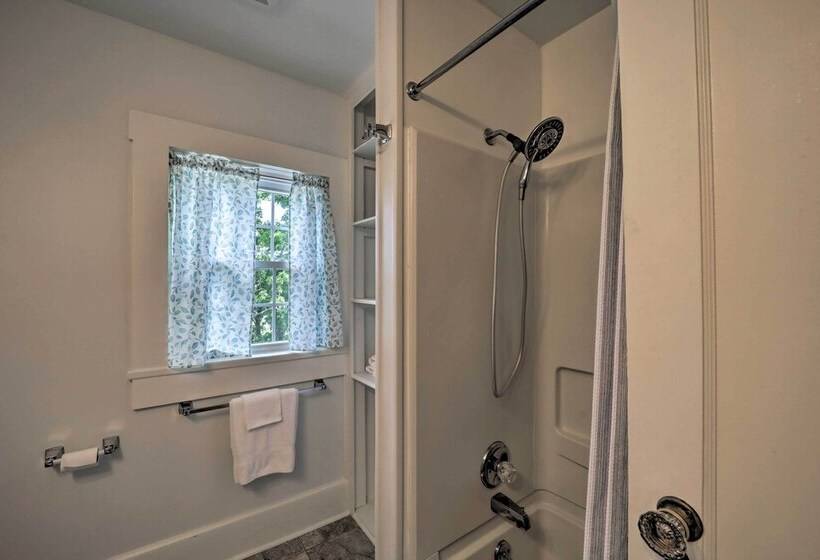 Family Friendly Retreat: Enjoy Year Round Fun