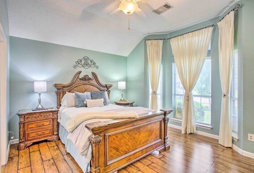Family Friendly Rowlett Home ~ 23 Mi To Dallas