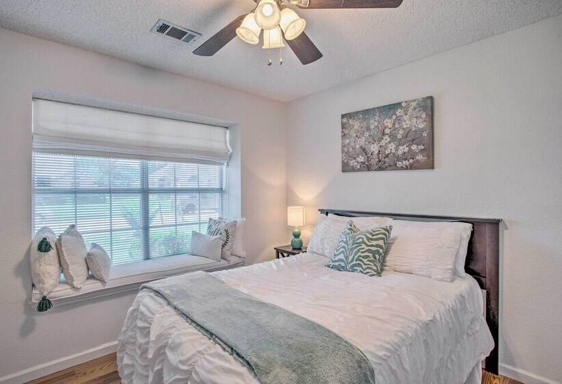 Family Friendly Rowlett Home ~ 23 Mi To Dallas