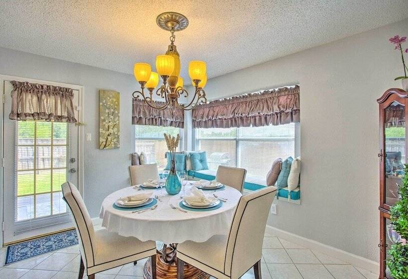 Family Friendly Rowlett Home ~ 23 Mi To Dallas