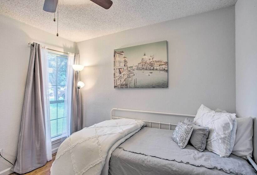 Family Friendly Rowlett Home ~ 23 Mi To Dallas