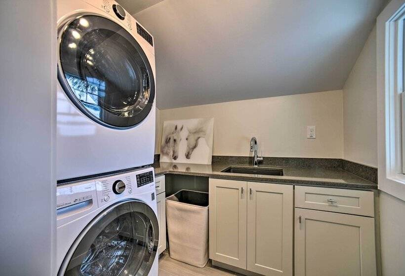 Fenton Home W/ Patio & All Sports Lake Access