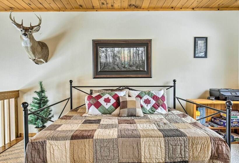 Fishing Haven: Family Home On Indian Lake