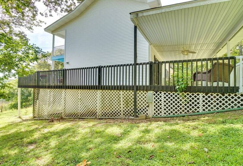 Spacious White Rivers Jewel: Fishing Haven!