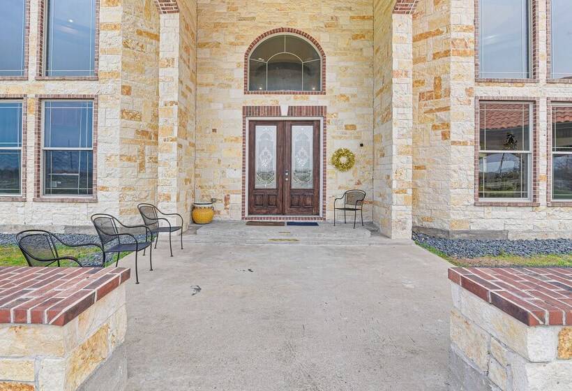 Grand Rosharon Estate On 10 Acres Of Farmland