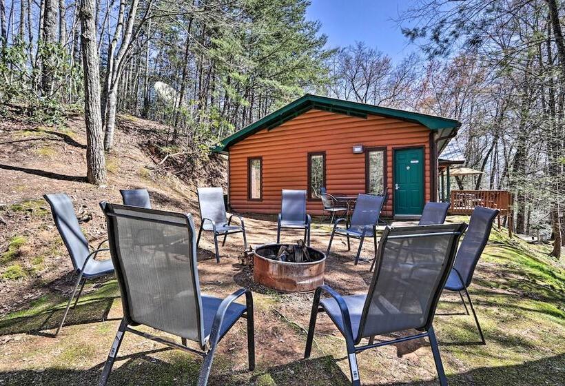 Smoky Mountain Cabin: 4 Acres, 3 Mi To Gatlinburg