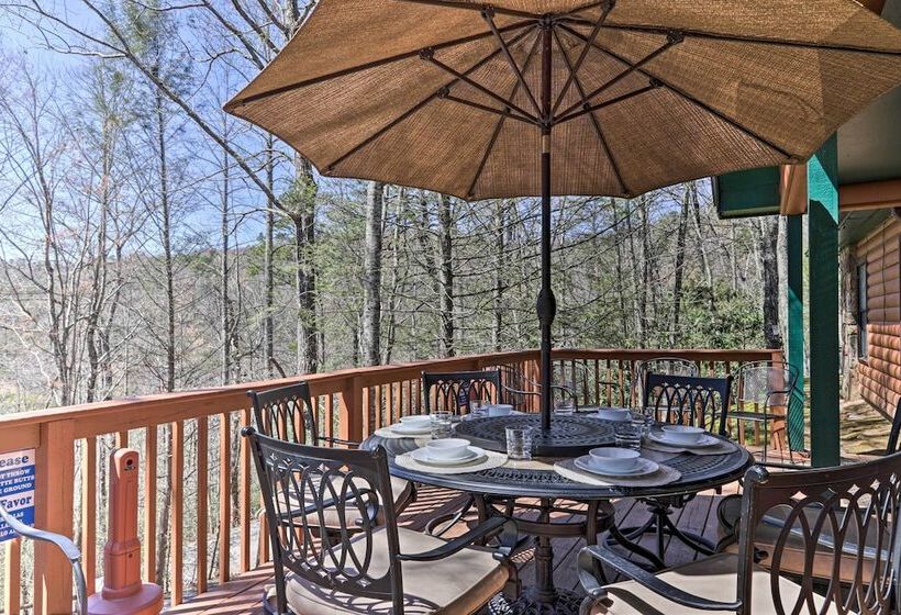 Smoky Mountain Cabin: 4 Acres, 3 Mi To Gatlinburg