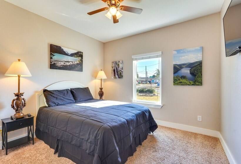 Pcb Home W/ Private Yard < 1/2 Mi To Beach Access!