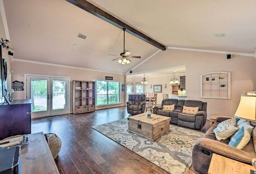 Private Dock & Sunset Views: Gun Barrel City Home