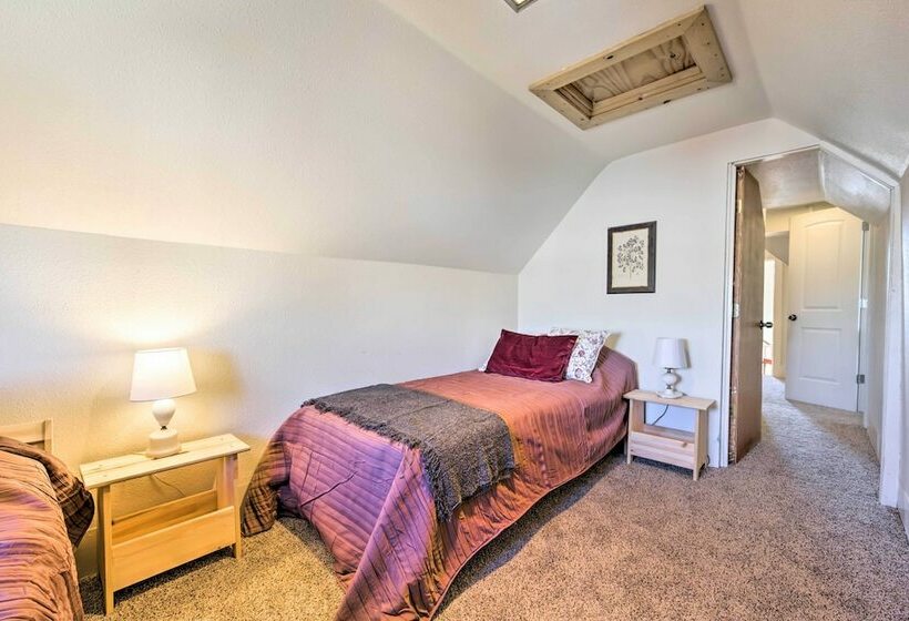 Historic Gambler House ~ 1 Mi From Riverwalk!