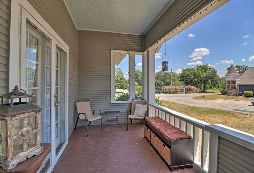 Historic Mountain Home Haven W/ Large Yard!