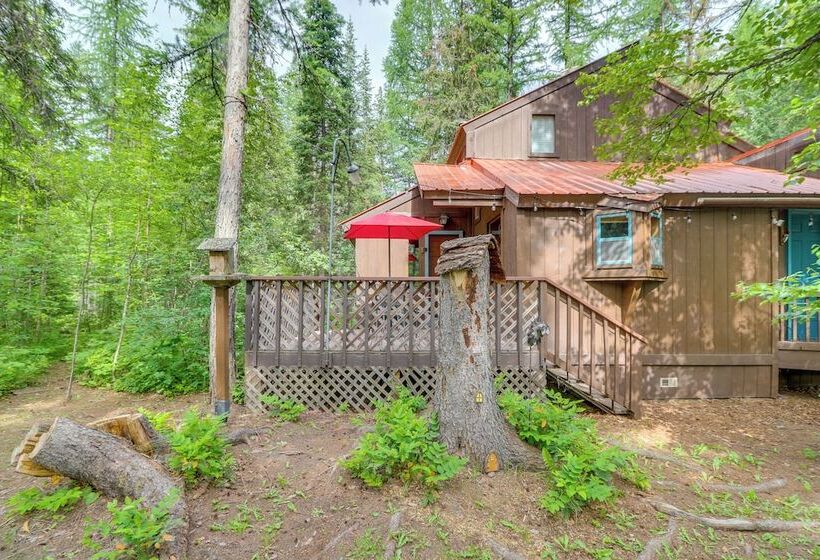 Hungry Horse Cabin W/ Gas Grill, Near Glacier!