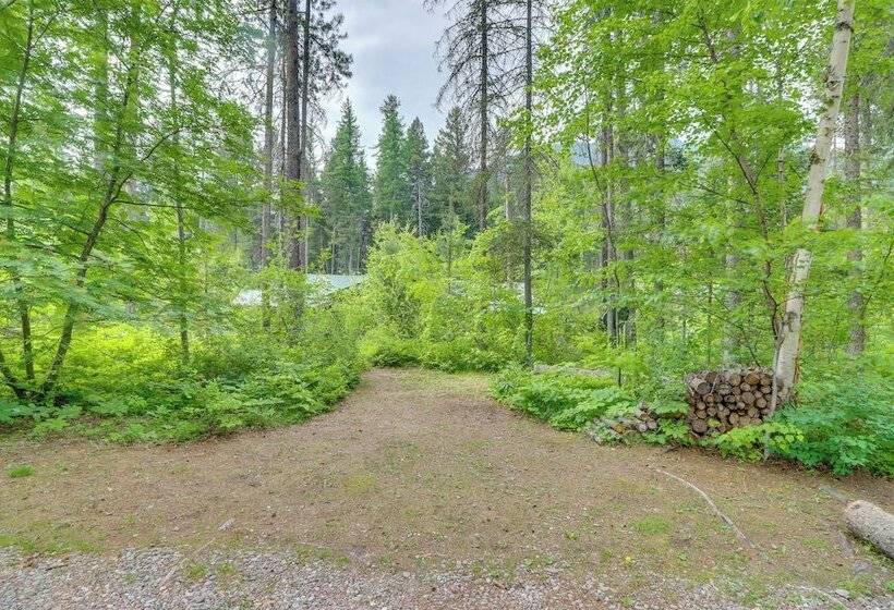 Hungry Horse Cabin W/ Gas Grill, Near Glacier!
