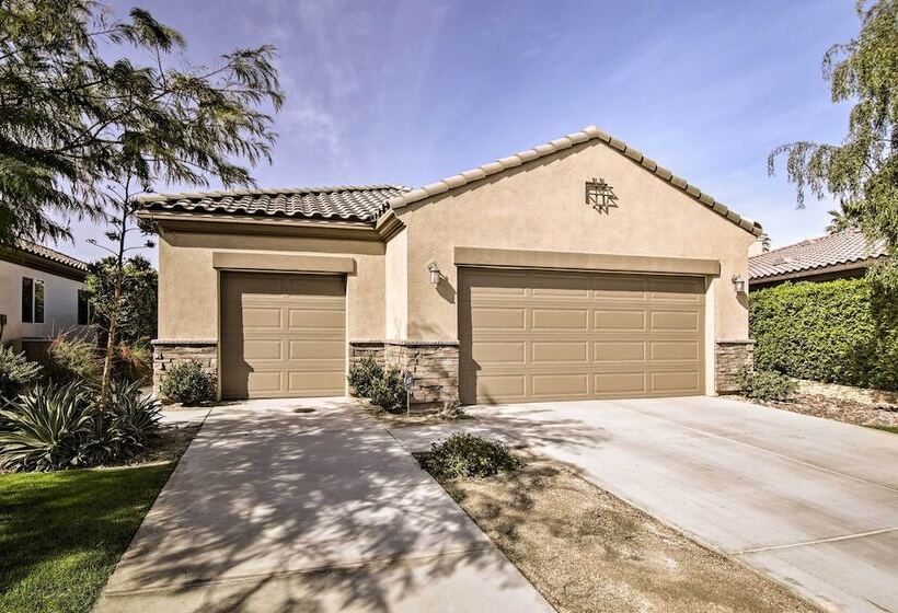 Pool & On Site Golf Course: Modern Indio Retreat