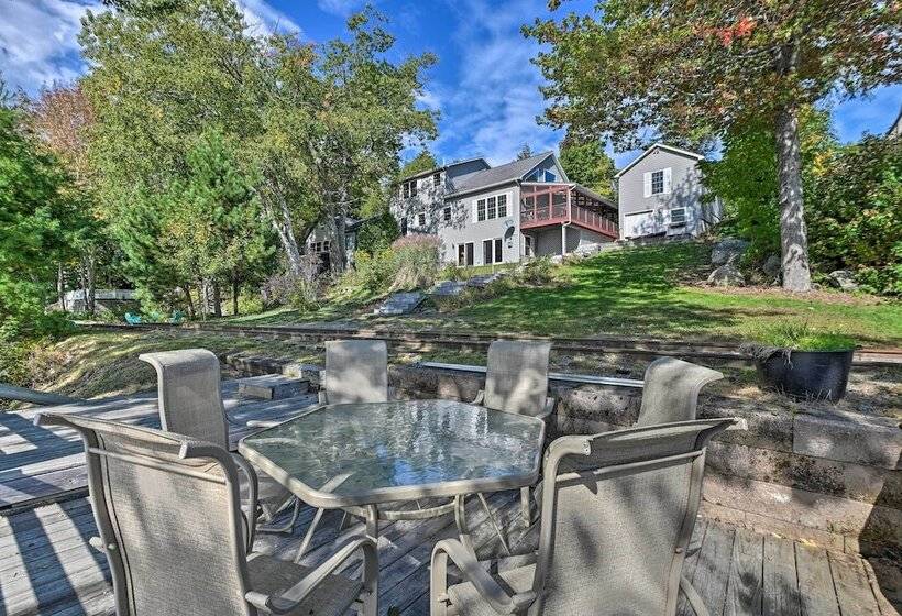 Inviting Lakefront Home: Seasonal Boat Dock!