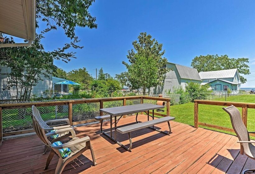 Isle Have Another    1 Block To Colonial Beach!