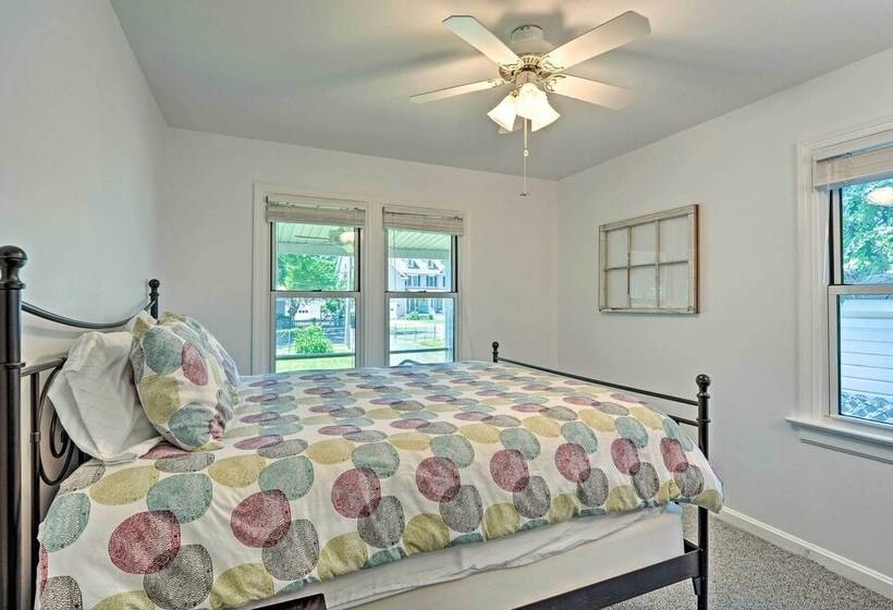 Isle Have Another    1 Block To Colonial Beach!