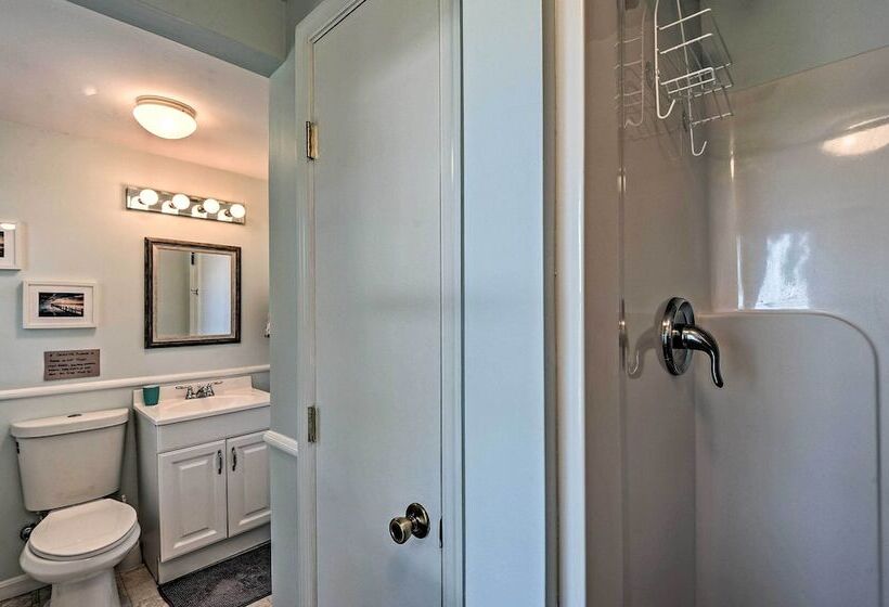 Isle Have Another    1 Block To Colonial Beach!