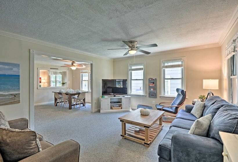 Isle Have Another    1 Block To Colonial Beach!