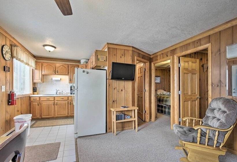 Lake Gogebic Retreat: Hike, Fish & Snowmobile!