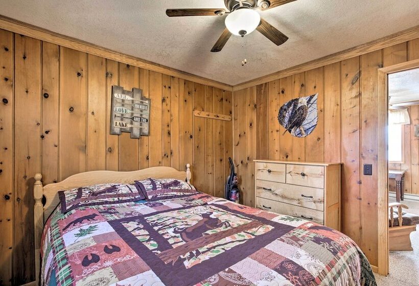 Lake Gogebic Retreat: Hike, Fish & Snowmobile!