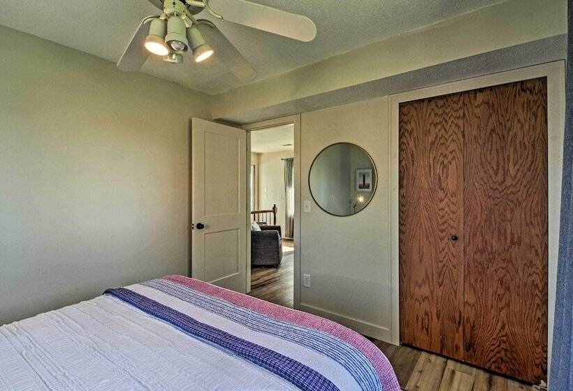 Lake Mary Cottage W/private Beach & Boat Dock