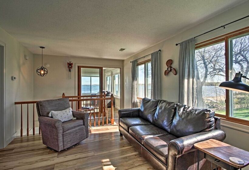 Lake Mary Cottage W/private Beach & Boat Dock