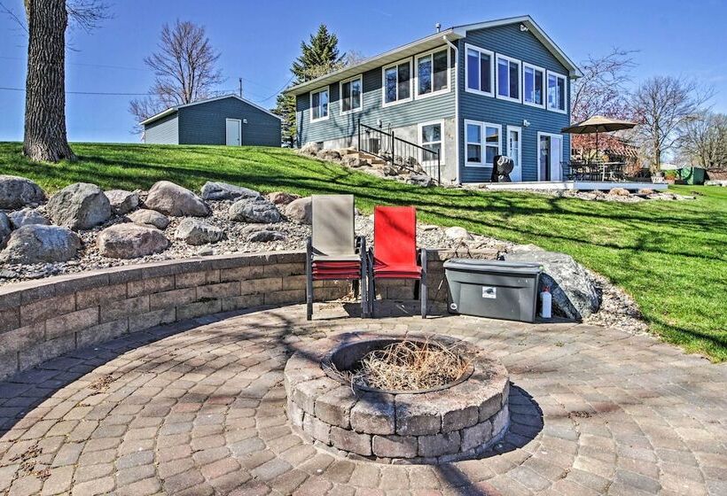 Lake Mary Cottage W/private Beach & Boat Dock