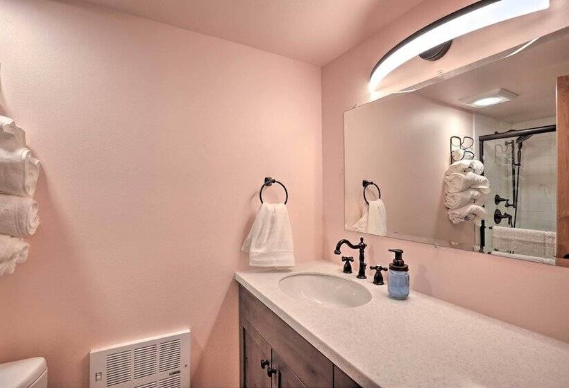 Lake Whatcom House W/ Boat Dock + Mountain View!