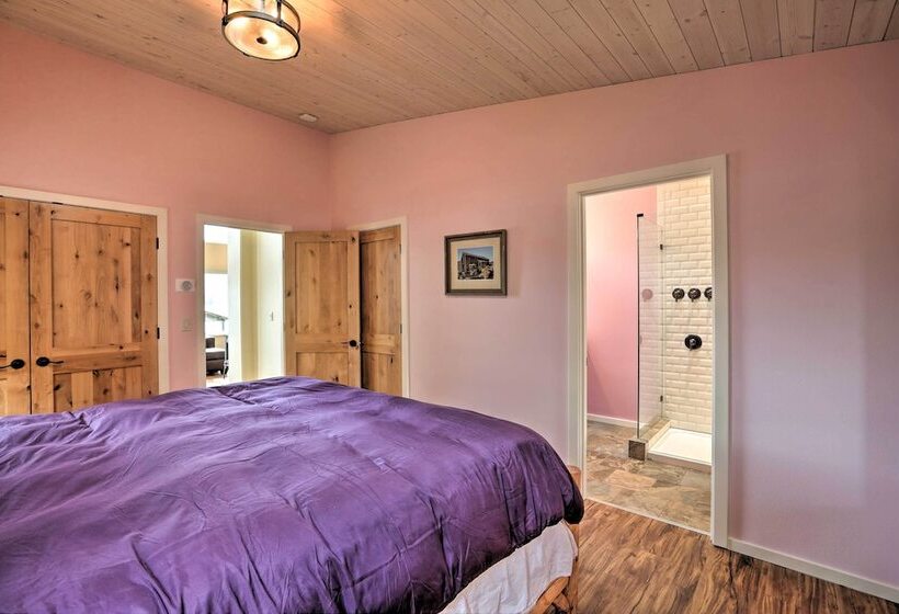 Lake Whatcom House W/ Boat Dock + Mountain View!