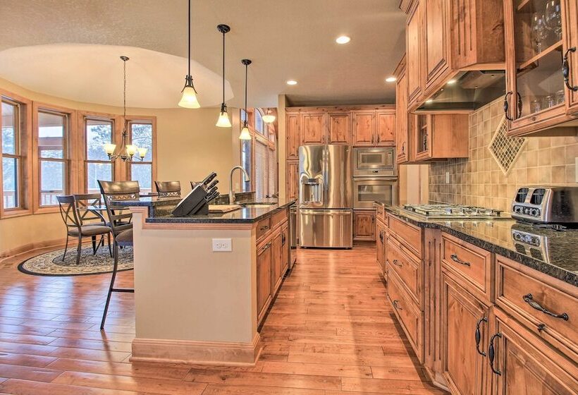 Lakefront Giants Ridge Retreat Near Ski & Golf!