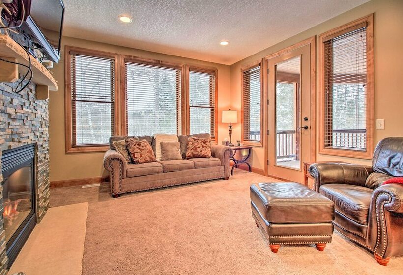 Lakefront Giants Ridge Retreat Near Ski & Golf!