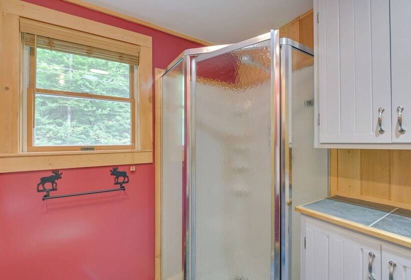 Lakefront Maine Retreat W/ Deck, Dock & Fire Pit!