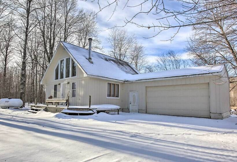 Lakes Of The North Home On Snowmobile & Atv Trail!