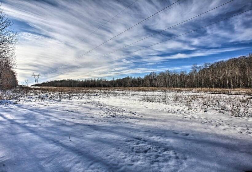 Lakes Of The North Home On Snowmobile & Atv Trail!