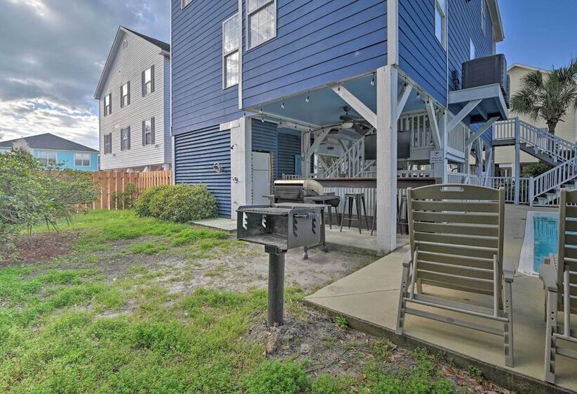 Large Home W/ Hot Tub & Pool: 500 Ft To The Beach