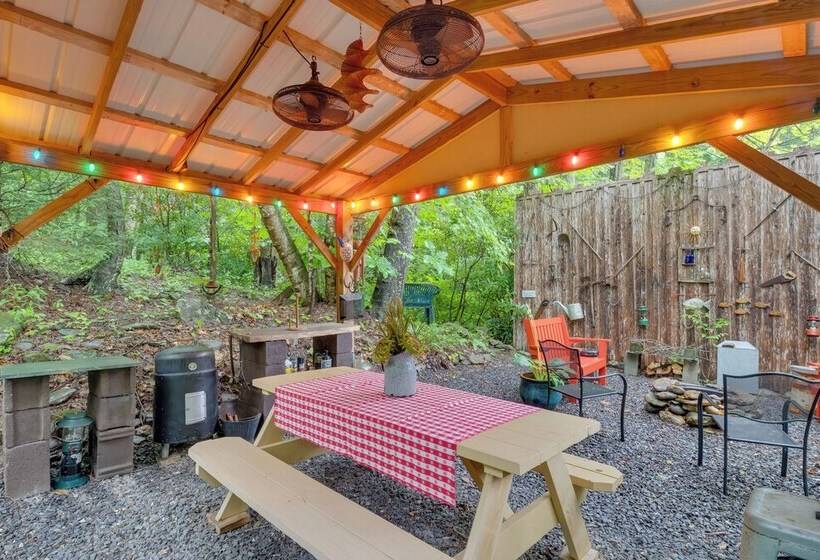 Lotsa Moose Lodge  Pisgah Forest Waterfall Cabin!