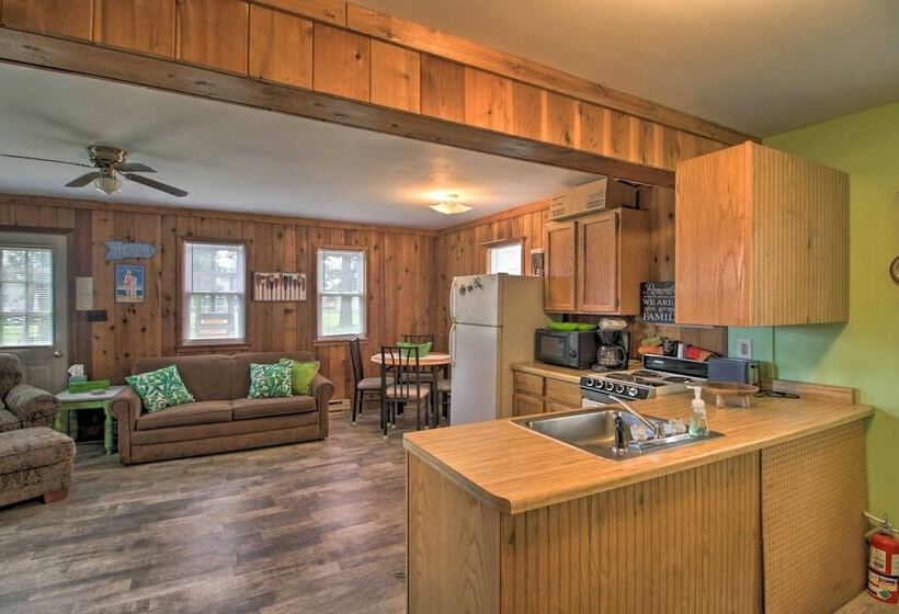 Lovely Lakefront Hideaway   Bring Your Boat!